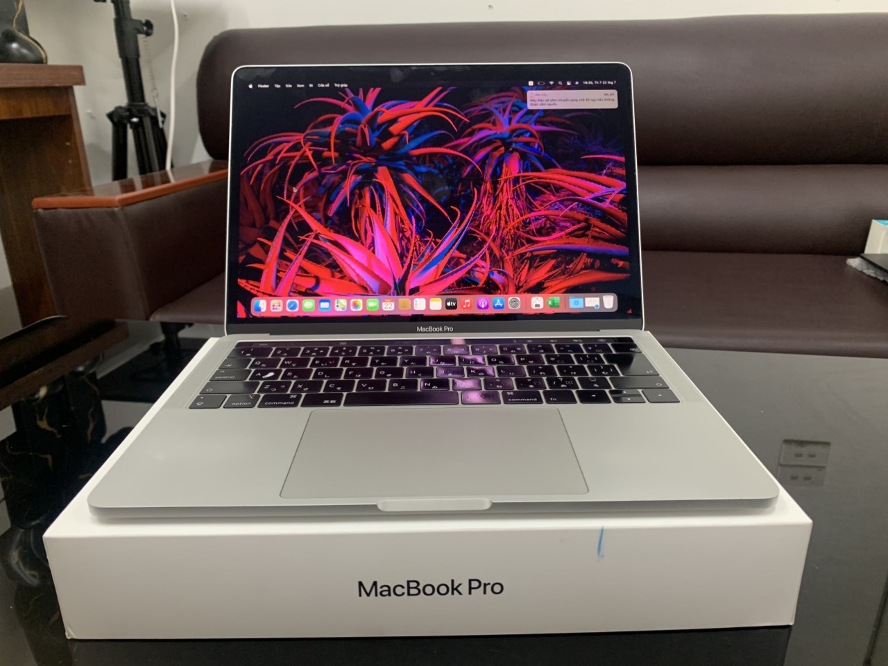Macbook Pro 2018 13inch MR9R2/ MR9V2 Core i5/8GB/512GB