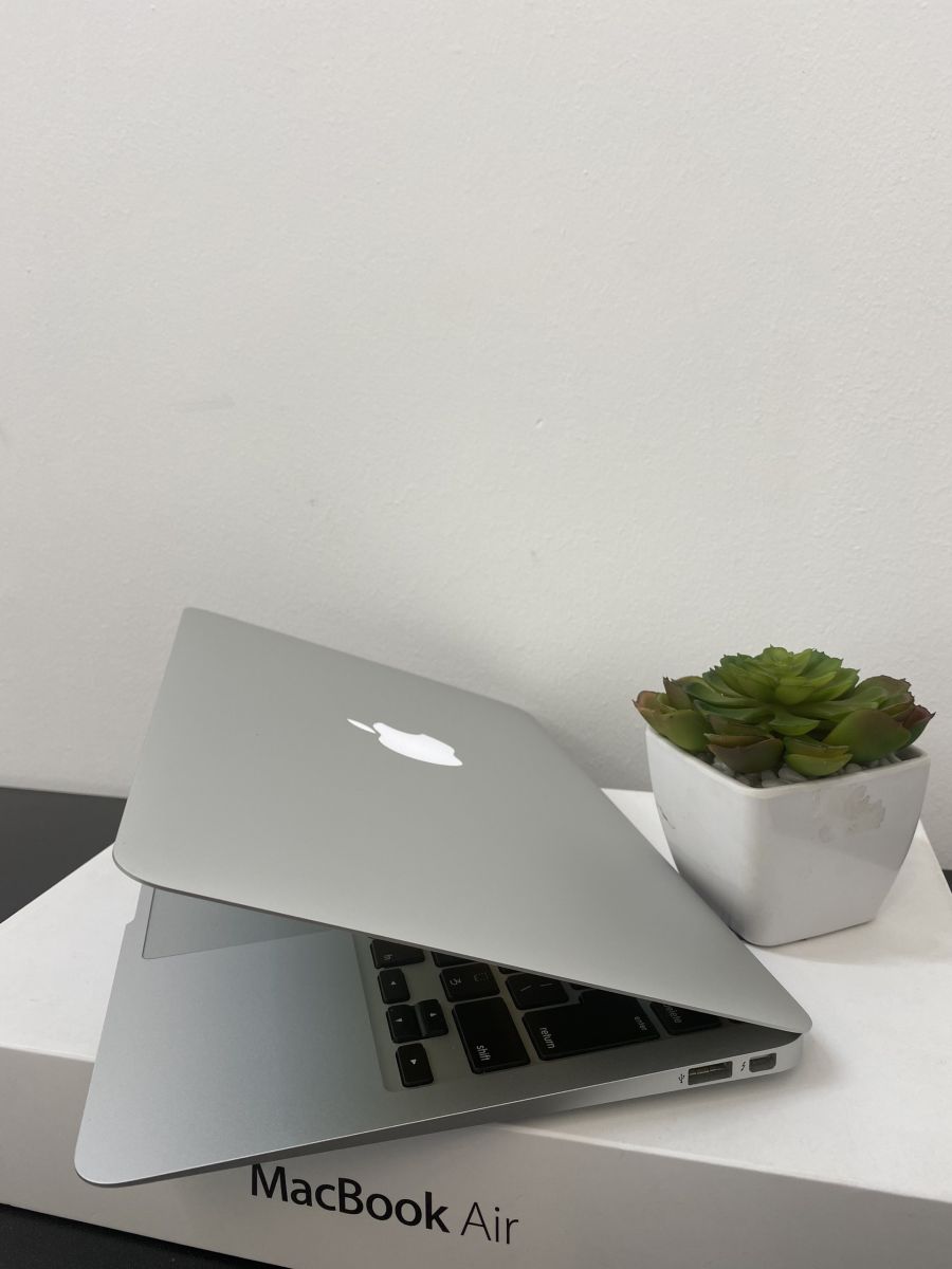 Macbook Air 2013 11inch MD712 Core i5/4/256GB