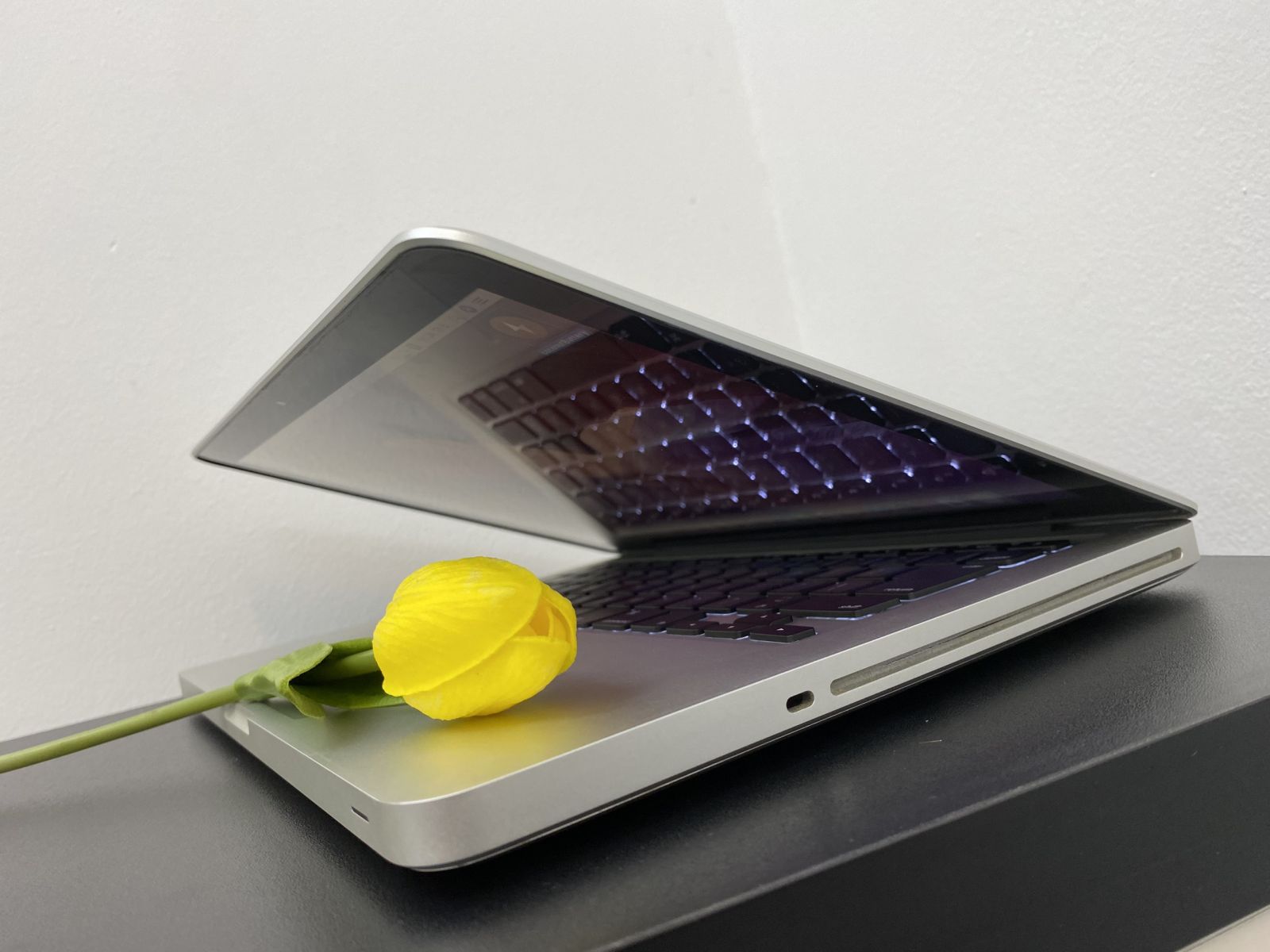 Macbook Pro 2011 Core i5 RAM 4GB SSD 128G 13.3 inch