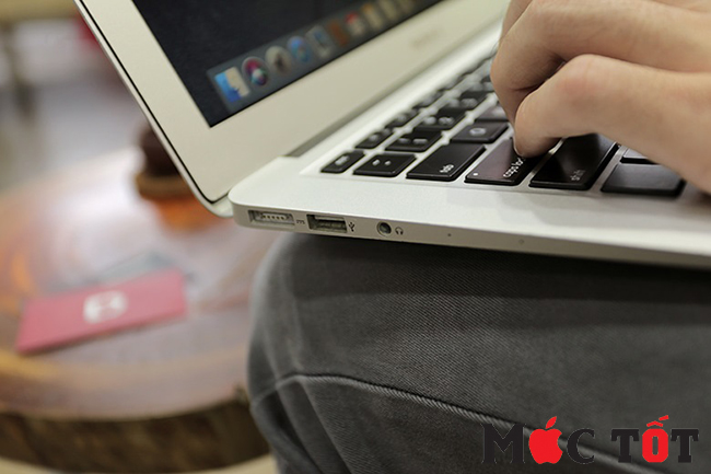 Macbook Air 2015 11inch MJVM2 Core i5/4GB/128GB